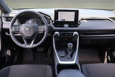 2025 Toyota RAV4 Hybrid SE