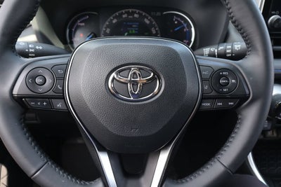 2025 Toyota RAV4 Hybrid SE