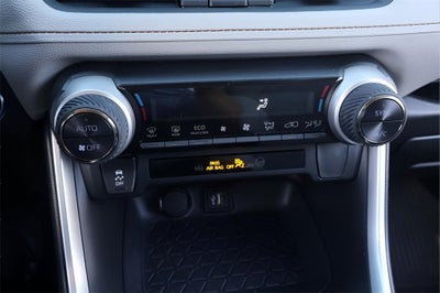 2025 Toyota RAV4 Hybrid XLE Premium