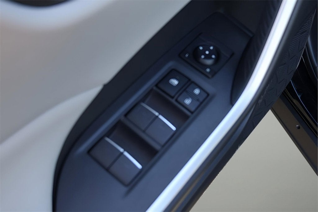 2025 Toyota RAV4 Hybrid XLE Premium