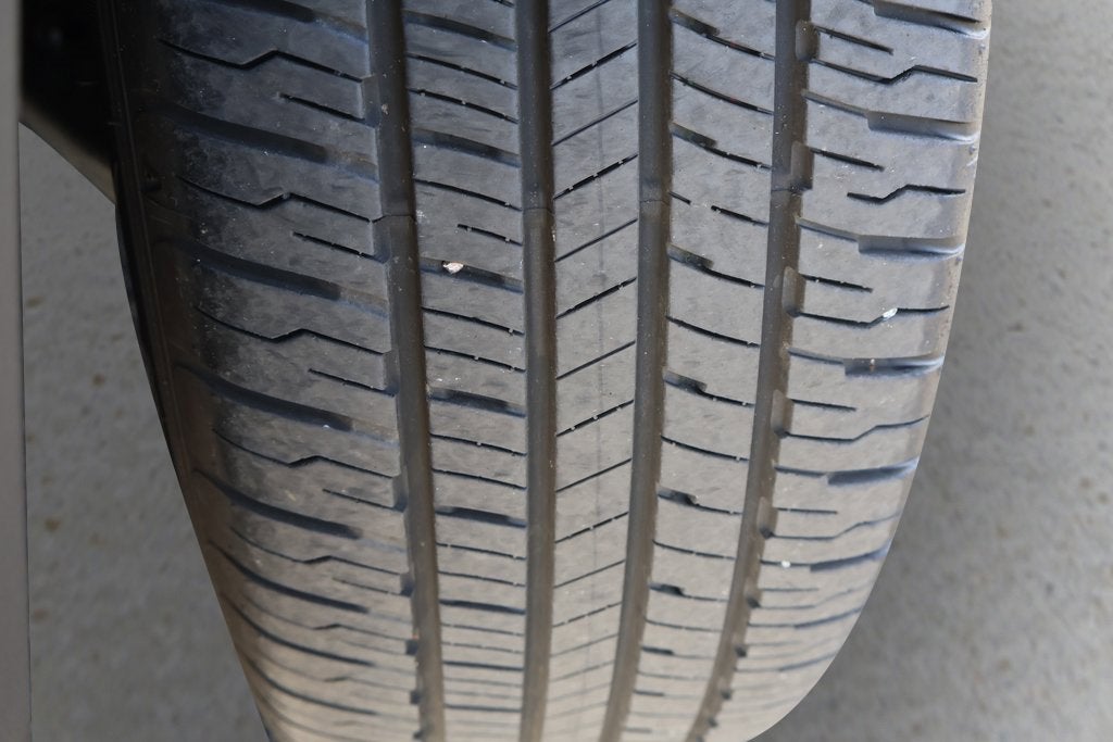 2025 Toyota RAV4 Hybrid XLE Premium