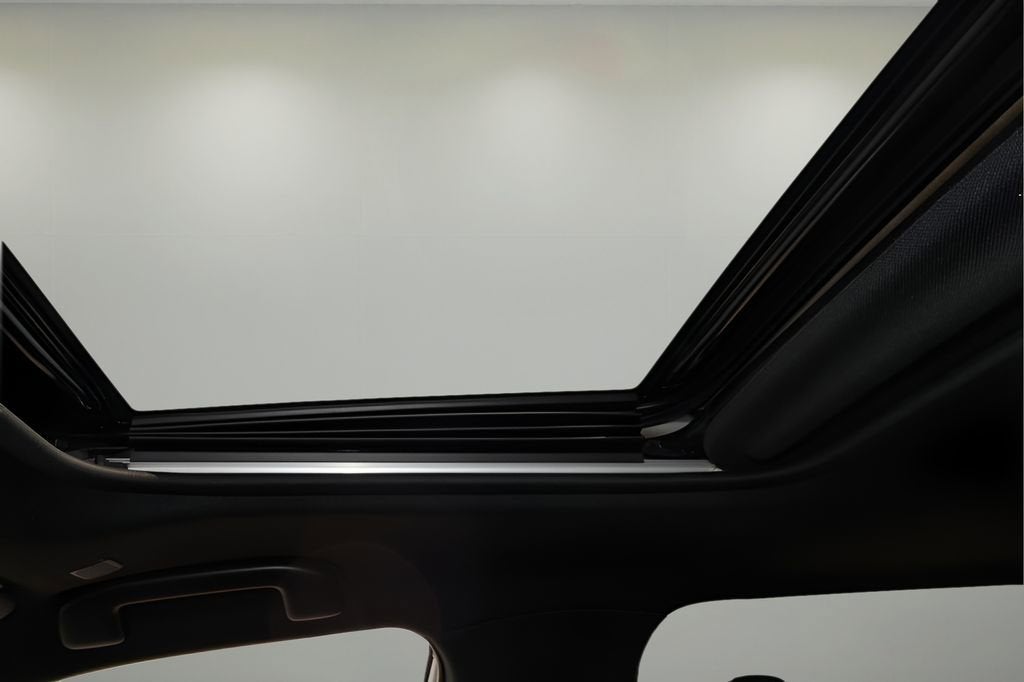 2025 Toyota RAV4 Hybrid XSE