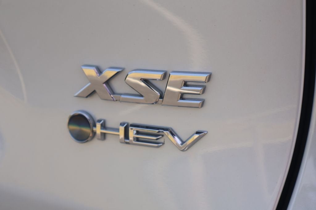 2025 Toyota RAV4 Hybrid XSE