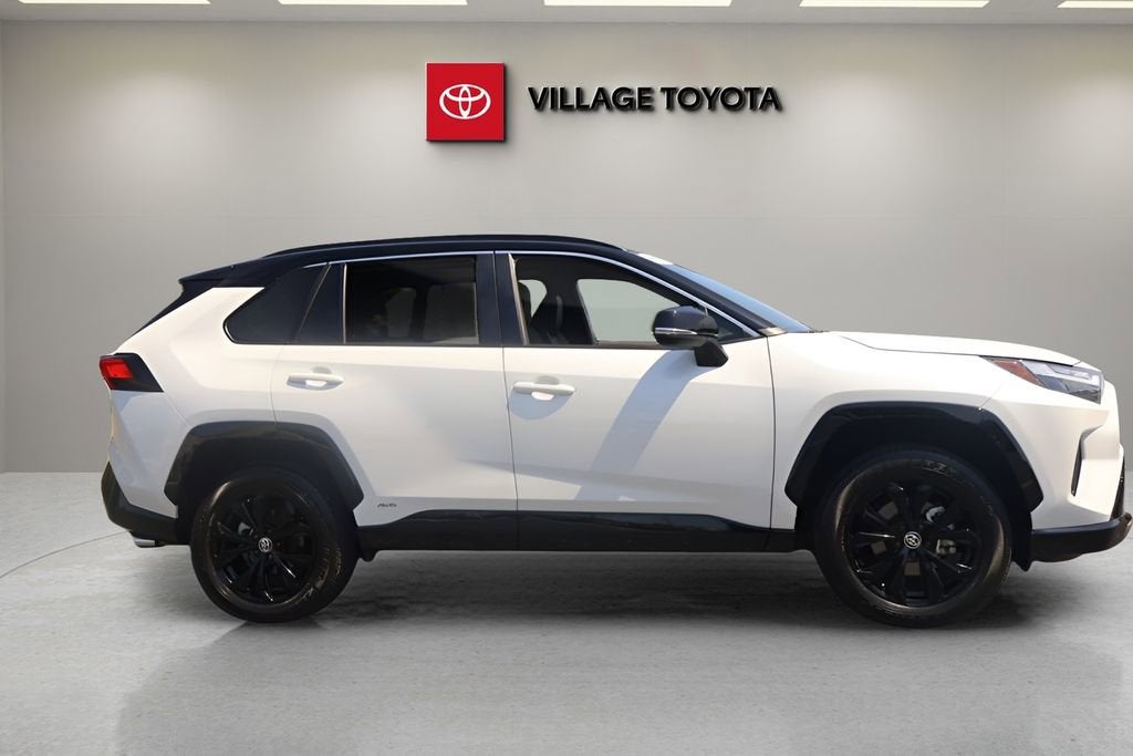 2025 Toyota RAV4 Hybrid XSE