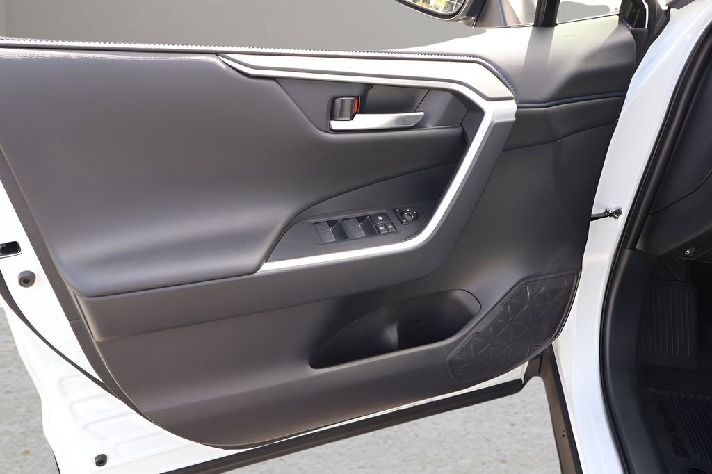 2025 Toyota RAV4 Hybrid XSE