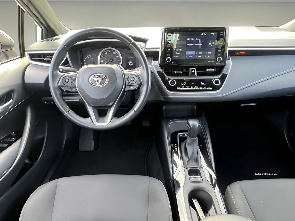 2022 Toyota Corolla Hatchback SE