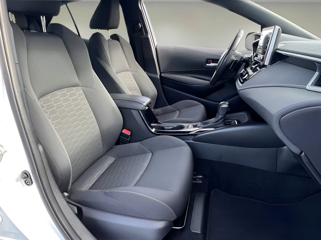 2022 Toyota Corolla Hatchback SE