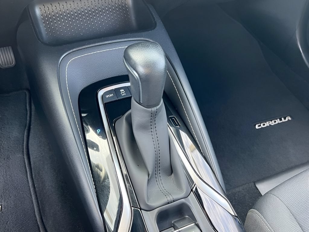 2022 Toyota Corolla Hatchback SE