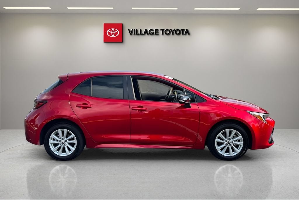 2026 Toyota Corolla Hatchback SE