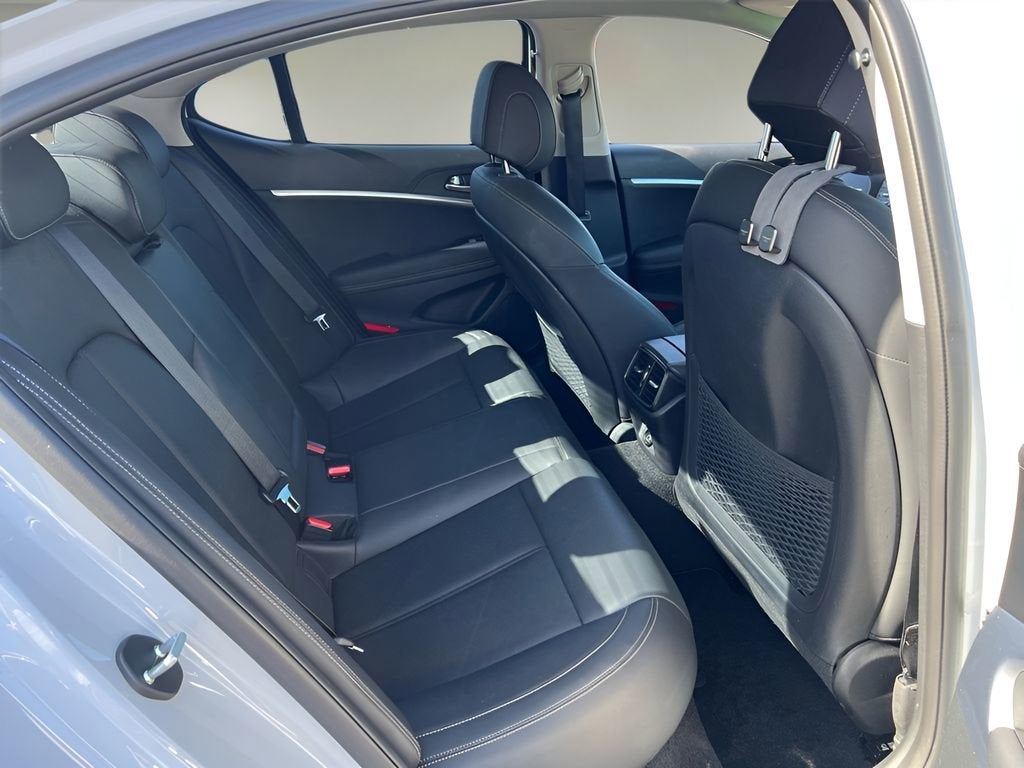 2020 Genesis G70 2.0T