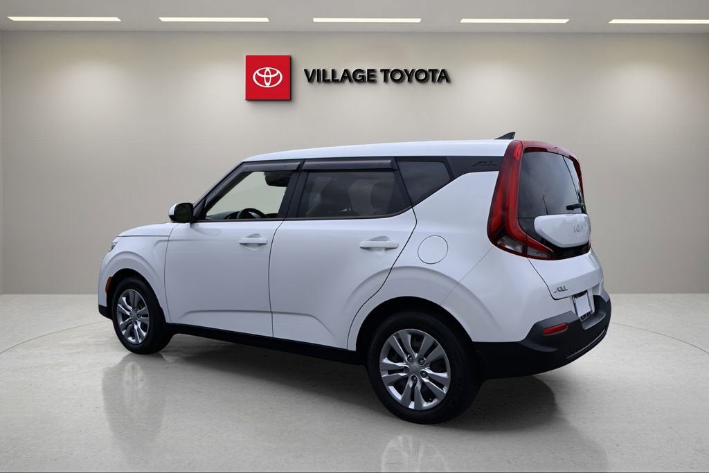 2022 Kia Soul LX