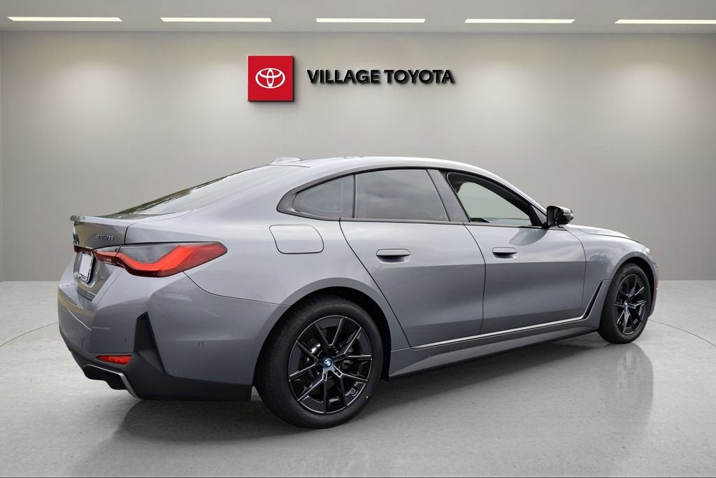 2023 BMW i4 eDrive35