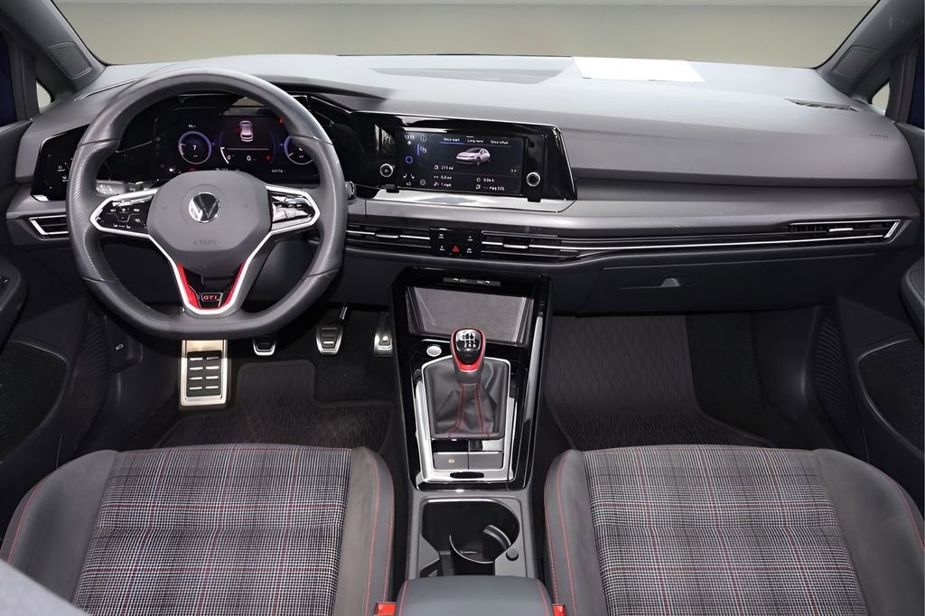 2023 Volkswagen Golf GTI S